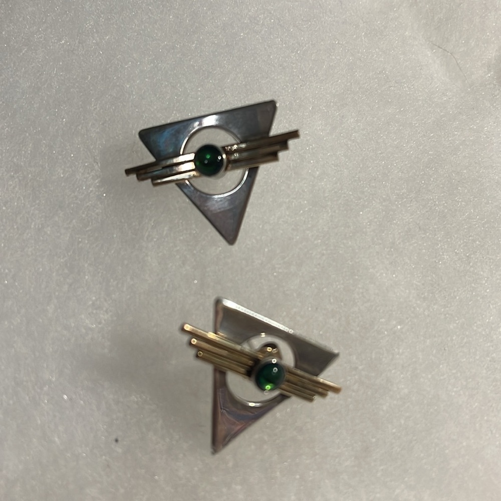 Mid century Modernistic triplet silver  and Gold Triangle Earrings - Picture 10 of 10